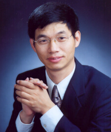 陆伦根