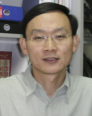 张烜