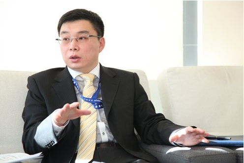 杨彬