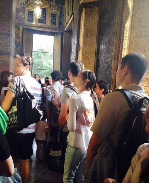 奶茶妹妹刘强东现身泰国