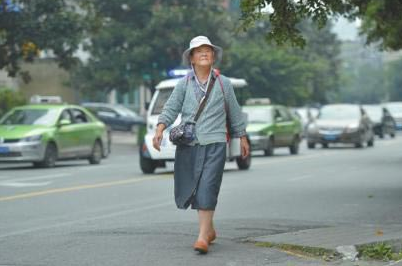 学霸婆婆读大学