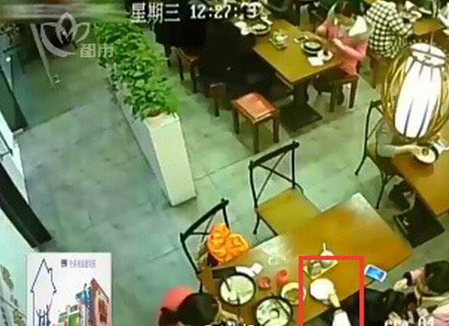 餐馆碗给孩子接尿
