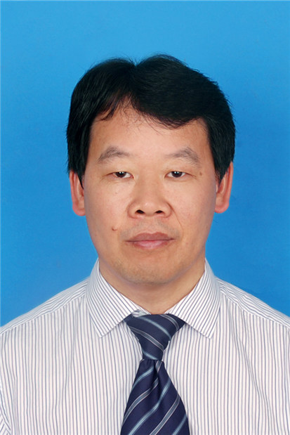 邓清华