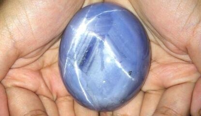 世界最大蓝星宝石