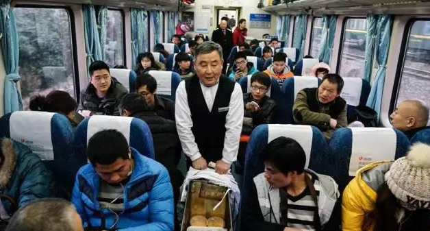 高铁不卖方便面