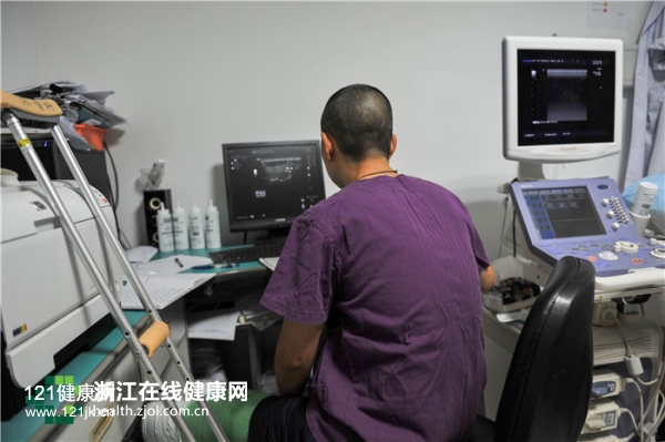 7 ����ĵ�һ�������ǰ�������ĵǼ��ڲ�ĸ���Ӱ���ٴ���ˣ���һ��Ĺ�����δ��ʽ��ʼ.jpg