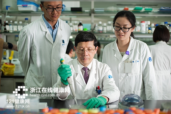 王建安实验室.jpg 王建安实验室.jpg