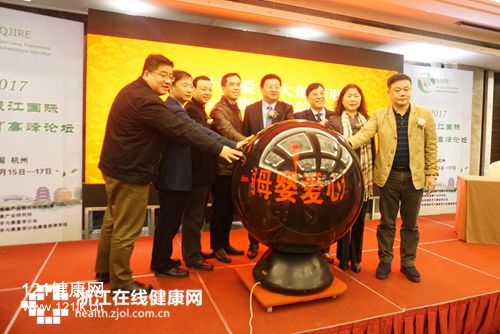 微信图片_20171217220326_副本.jpg